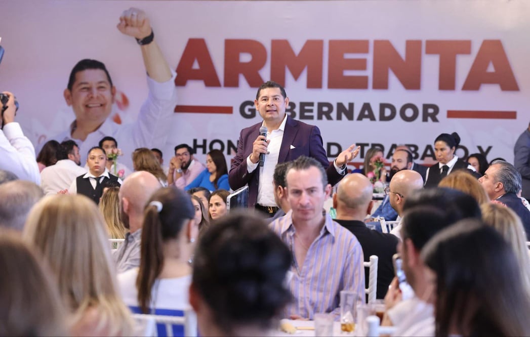 El candidato Alejandro Armenta destacó la seguridad como pilar fundamental para recuperar las inversiones | Foto: Especial