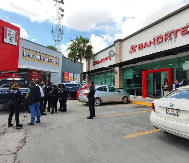 Balacera en Plaza La Ruta por intento de asalto a cuentahabiente de Banorte