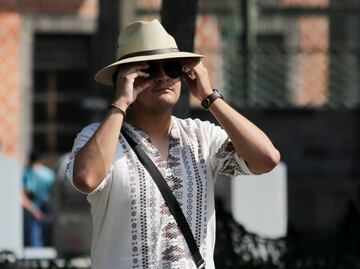 Por esta razón no se recomienda salir a la calle entre las 11 am y las 4 pm