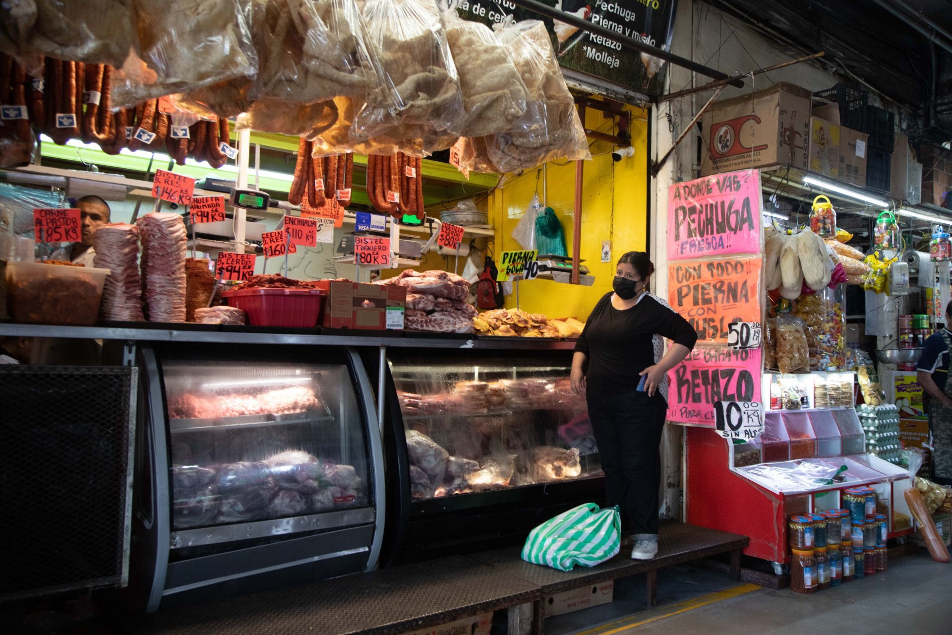 Por carestía, aumenta consumo de embutidos en sustitución de la carne