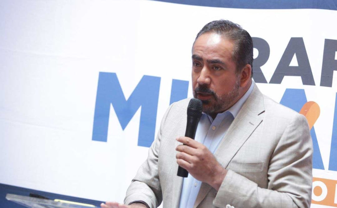 Rafael Micalco expresó su opinión en torno al cobro del Derecho de Alumbrado Público | Foto: Agencia Es Imagen para El Universal Puebla