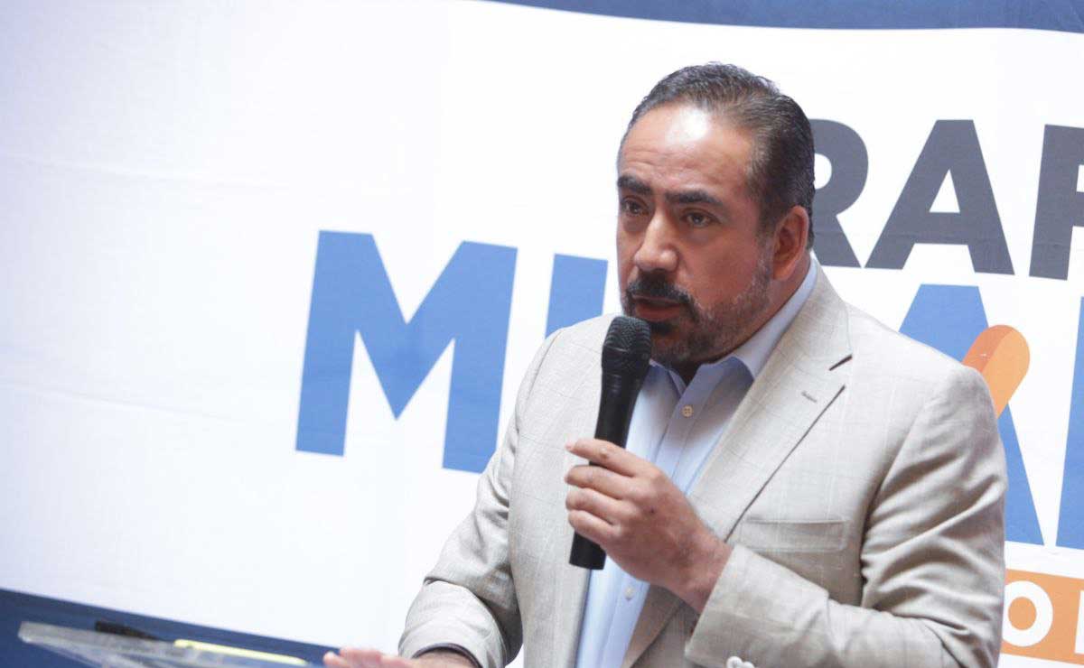 Rafael Micalco expresó su opinión en torno al cobro del Derecho de Alumbrado Público | Foto: Agencia Es Imagen para El Universal Puebla