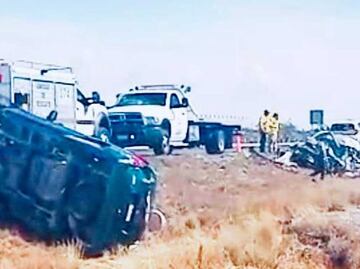 Muere hombre prensado tras choque en la Cuacnopalan-Oaxaca