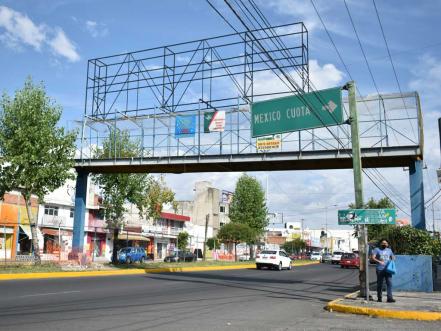 Puentes peatonales en Puebla: peligrosos y en desuso