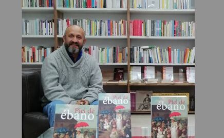 Marco T. Robayo, escritor colombiano visitó el CCU de la BUAP