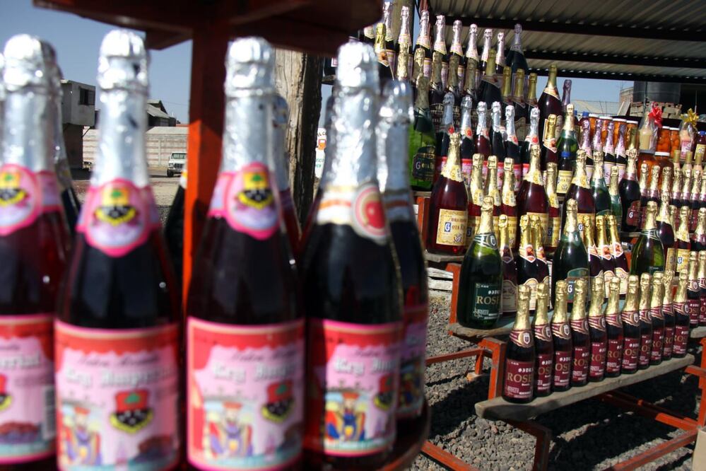 En Pueblos Mágicos de Puebla hay producción de bebidas artesanales como la sidra | Agencia Es Imagen para El Universal Puebla