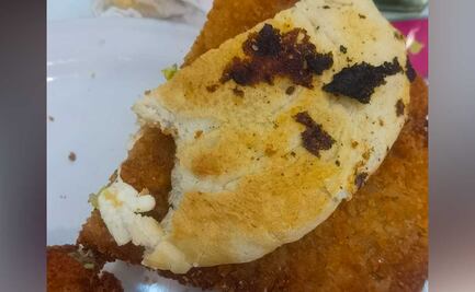 Sirven una cemita poblana mordida en restaurante Saborcito Corazón