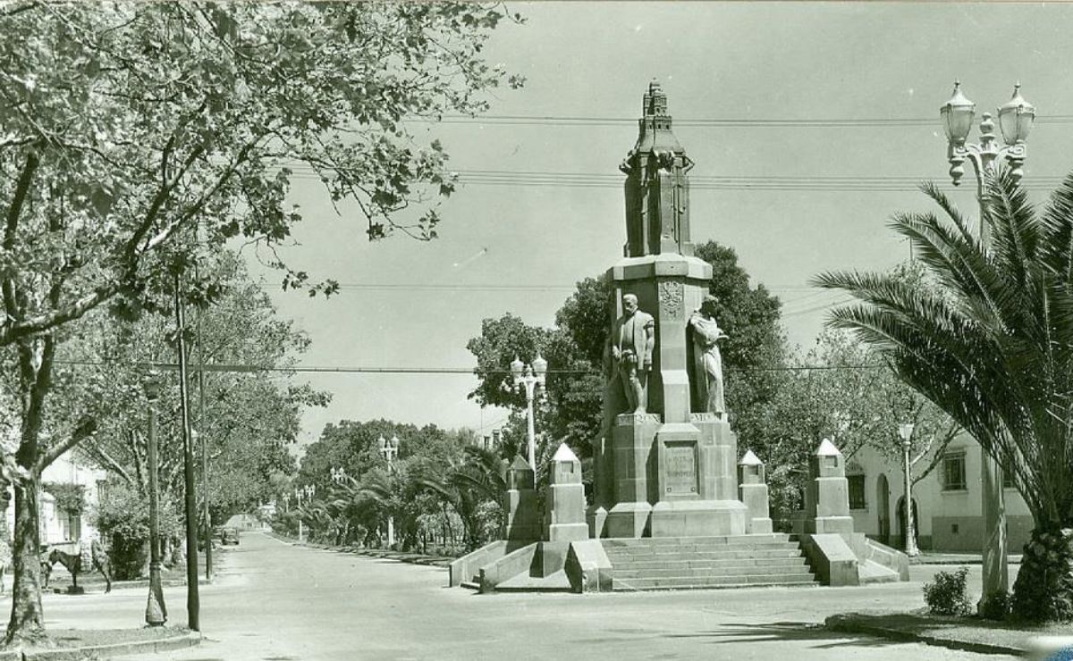 ¿En dónde está el monumento a los fundadores de Puebla?