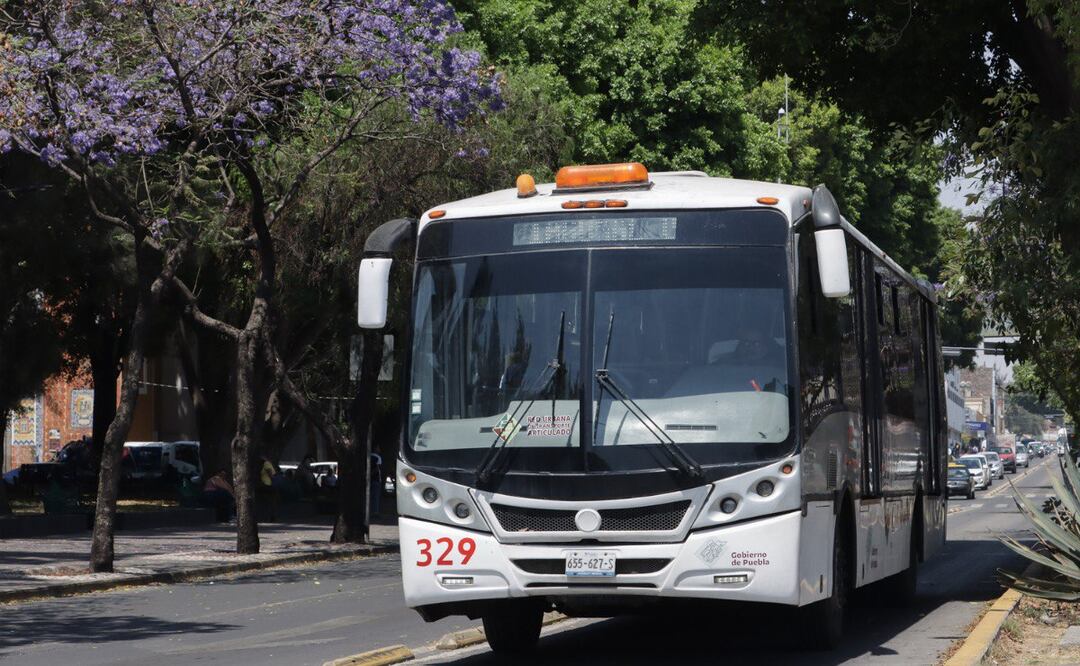 El gobernador aseguró que los poblanos se merecen un transporte público de calidad | Foto: EsImagen