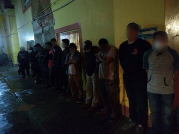 Por sismo, 40 migrantes desalojan hotel y los descubre el INM