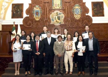 BUAP entrega reconocimiento a las mejores tesis de posgrado