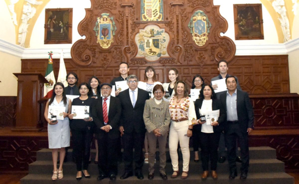 BUAP entregó el Premio a la Mejor Tesis de Posgrado 2024 | Foto: BUAP