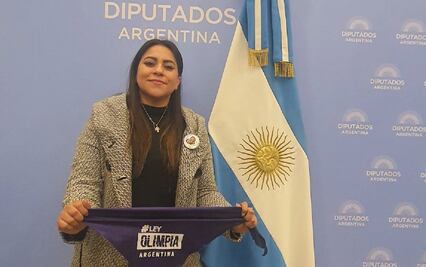 Olimpia Coral comparte en Argentina la experiencia mexicana contra la ciberviolencia de género