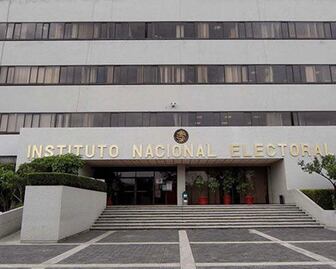 Poblanos quedan fuera de la elección de consejeros del INE 