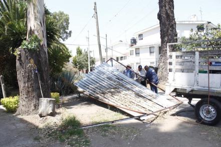 Gobierno municipal de Puebla continúa con la demolición de obras irregulares