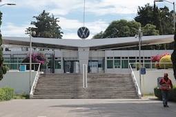 Se conjura huelga en Volkswagen, sindicato y empresa logran acuerdo salarial