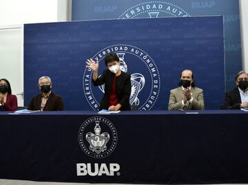 Lilia Cedillo reconoce la calidad educativa de la Facultad de Filosofía y Letras de la BUAP