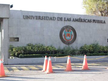 Celebra Barbosa posible reapertura del campus UDLAP
