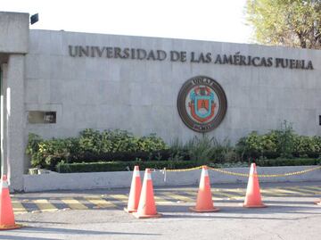 Celebra Barbosa posible reapertura del campus UDLAP
