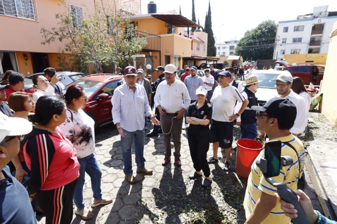 Dialogo con los afectados por la granizada