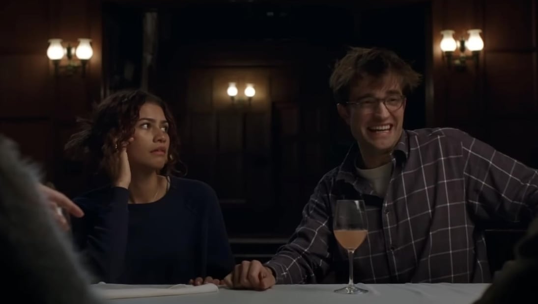 Con un humor negro y bastante ácido, "El Drama" propone una serie de preguntas que van más allá de una relación amorosa y directo hacia los prejuicios sociales | Foto: A24