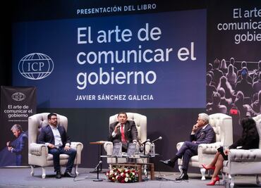 Javier Sánchez Galicia presenta nuevo libro; Alejandro Armenta destaca el reto de comunicar el gobierno