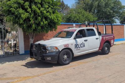 Abandonan dos piernas humanas en el panteón de San Andrés Cholula