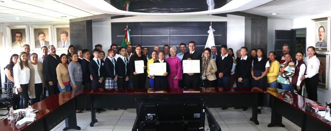 Bachilleratos reciben reconocimiento oficial de la SEP Puebla; se beneficiarán cientos de estudiantes