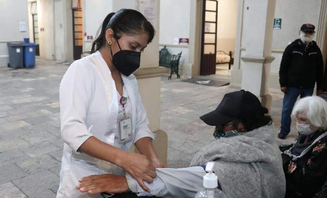 SEDIF ofrece refugio nocturno cálido a personas mayores en temporada invernal | Foto: Gobierno de Puebla.