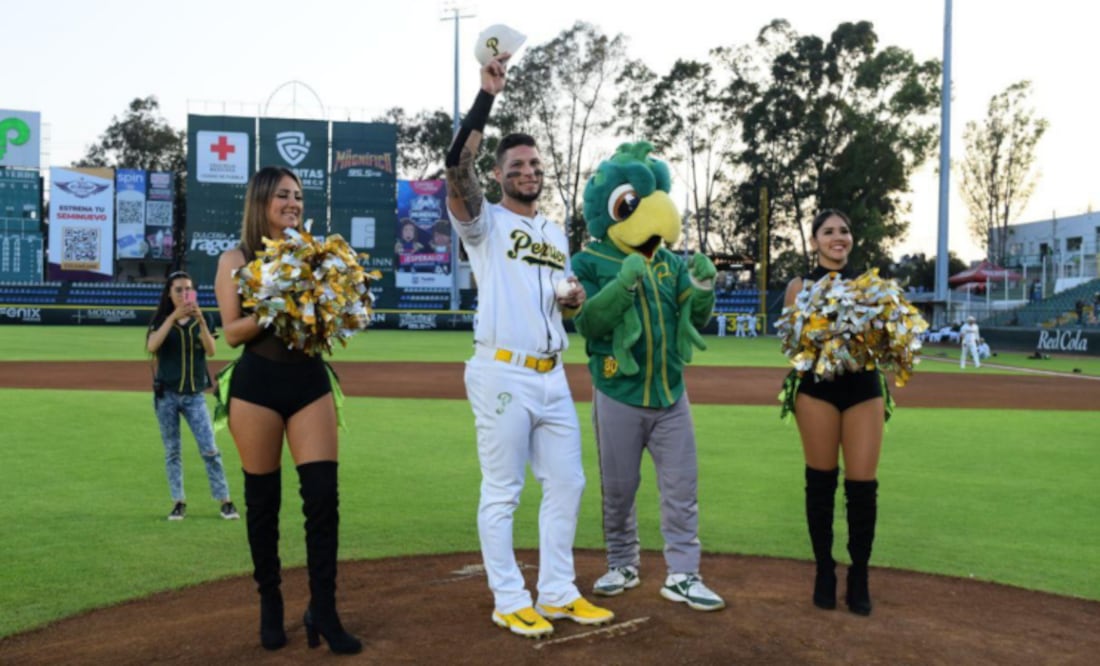 Los Pericos de Puebla han iniciado un proceso de reestructuración para la temporada 2025 de la Liga Mexicana de Béisbol (LMB), con el objetivo de fortalecer su equipo y enfrentar los nuevos desafíos de la competencia.
Foto: Producción El Universal Puebla