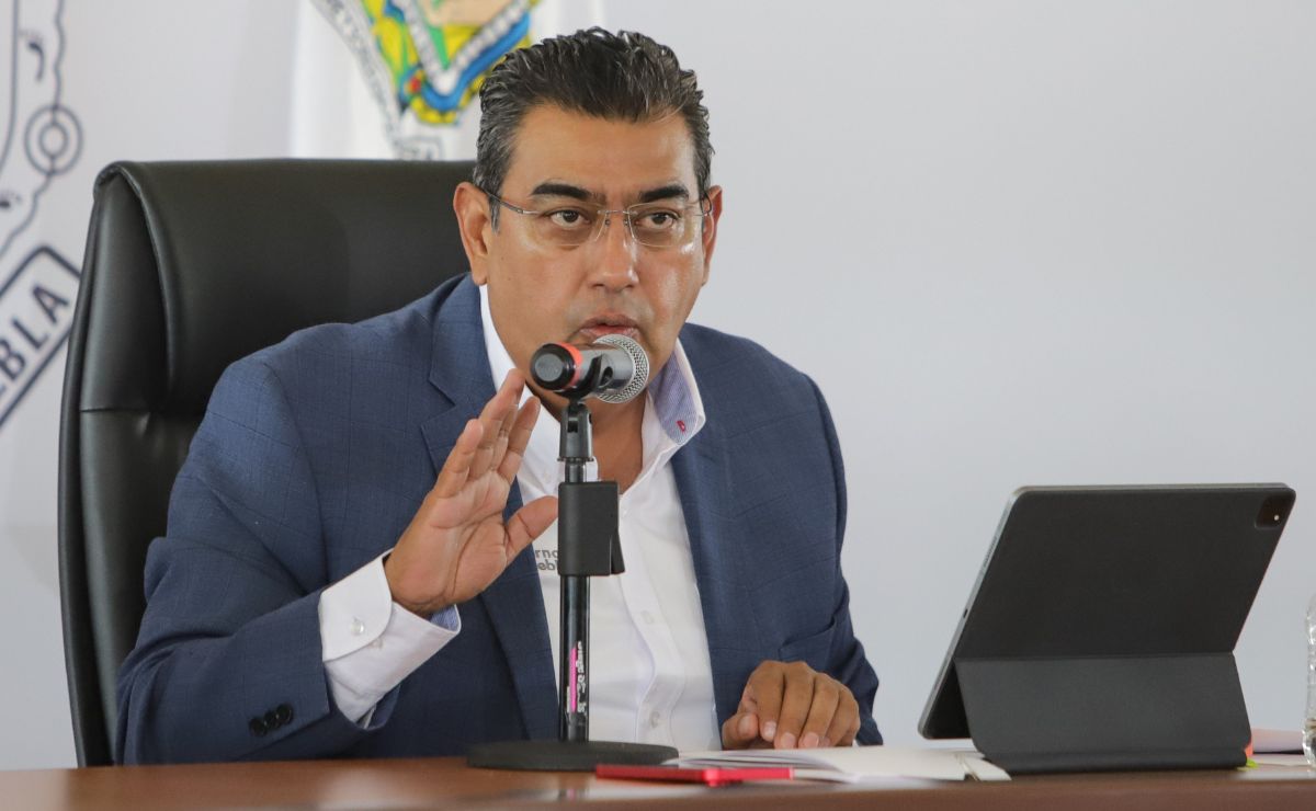 Avanza transición al IMSS-Bienestar en Puebla, aseguró Sergio Salomón