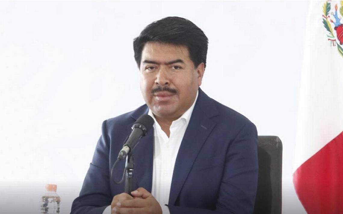Javier Aquino Limón destacó que se presentará a los transportistas la mecánica del estudio técnico sobre el transporte público, enfatizando que tanto las autoridades salientes como las entrantes deben participar en este proceso. 


Foto: Producción El Universal Puebla