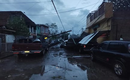 Grace impacta Veracruz y deja a su paso comunidades incomunicadas, árboles y viviendas derrumbadas
