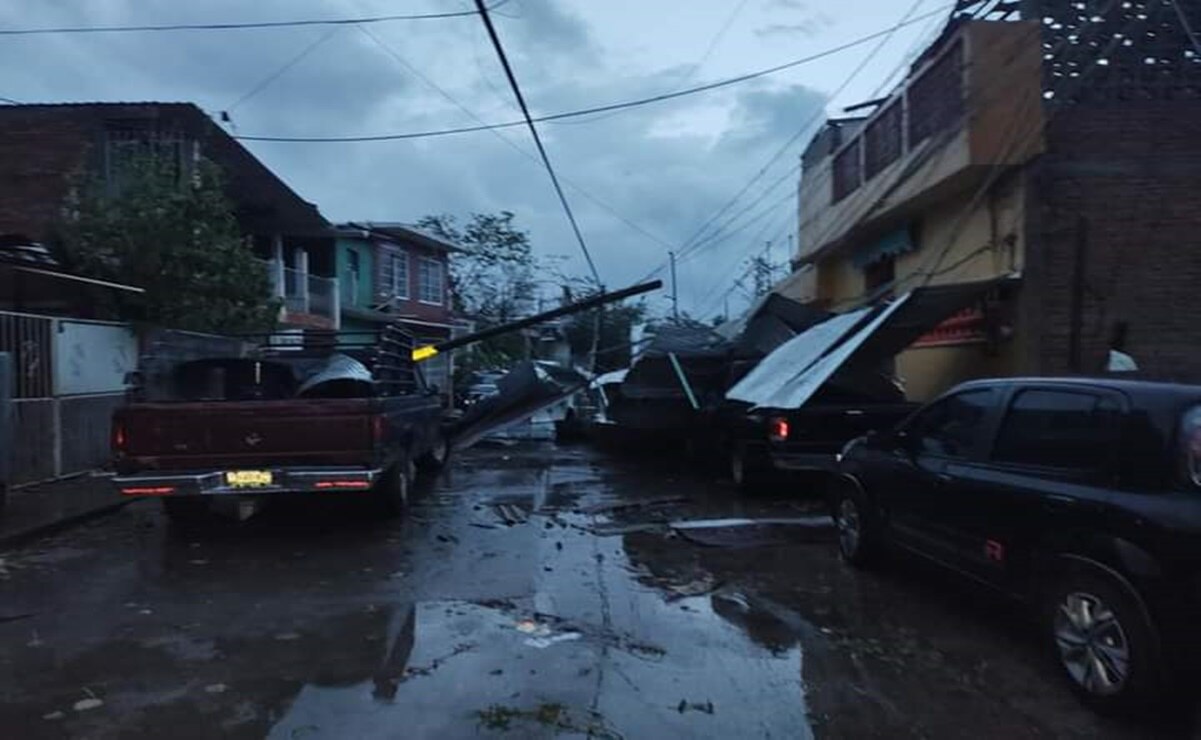 Grace impacta Veracruz y deja a su paso comunidades incomunicadas, árboles y viviendas derrumbadas
