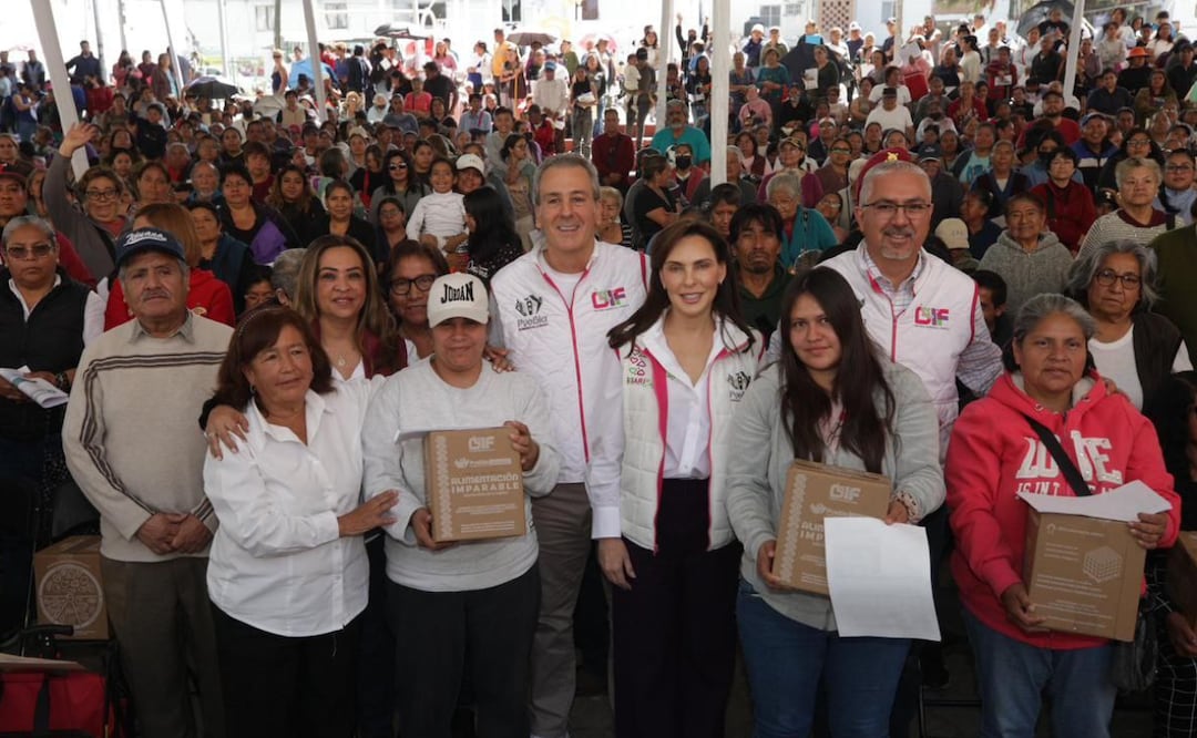 El alcalde Pepe Chedraui destacó que estos apoyos son completamente gratuitos y forman parte de una estrategia integral para fortalecer la salud | Foto: Ayuntamiento de Puebla