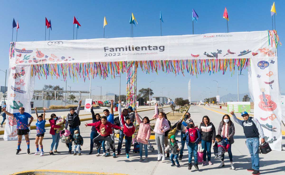 Familias y trabajadores de Audi México realizan convivencia familiar