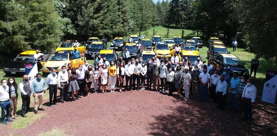 Establece Lalo Rivera proyectos de coordinación con transportistas