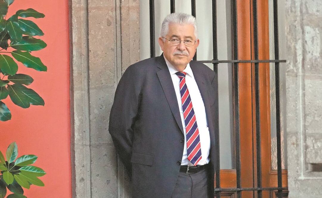 ¿Quién es Alejandro Esquer, el hombre de confianza de AMLO?