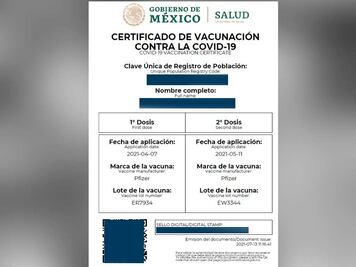 Certificado de vacunación Covid divide opiniones en Puebla