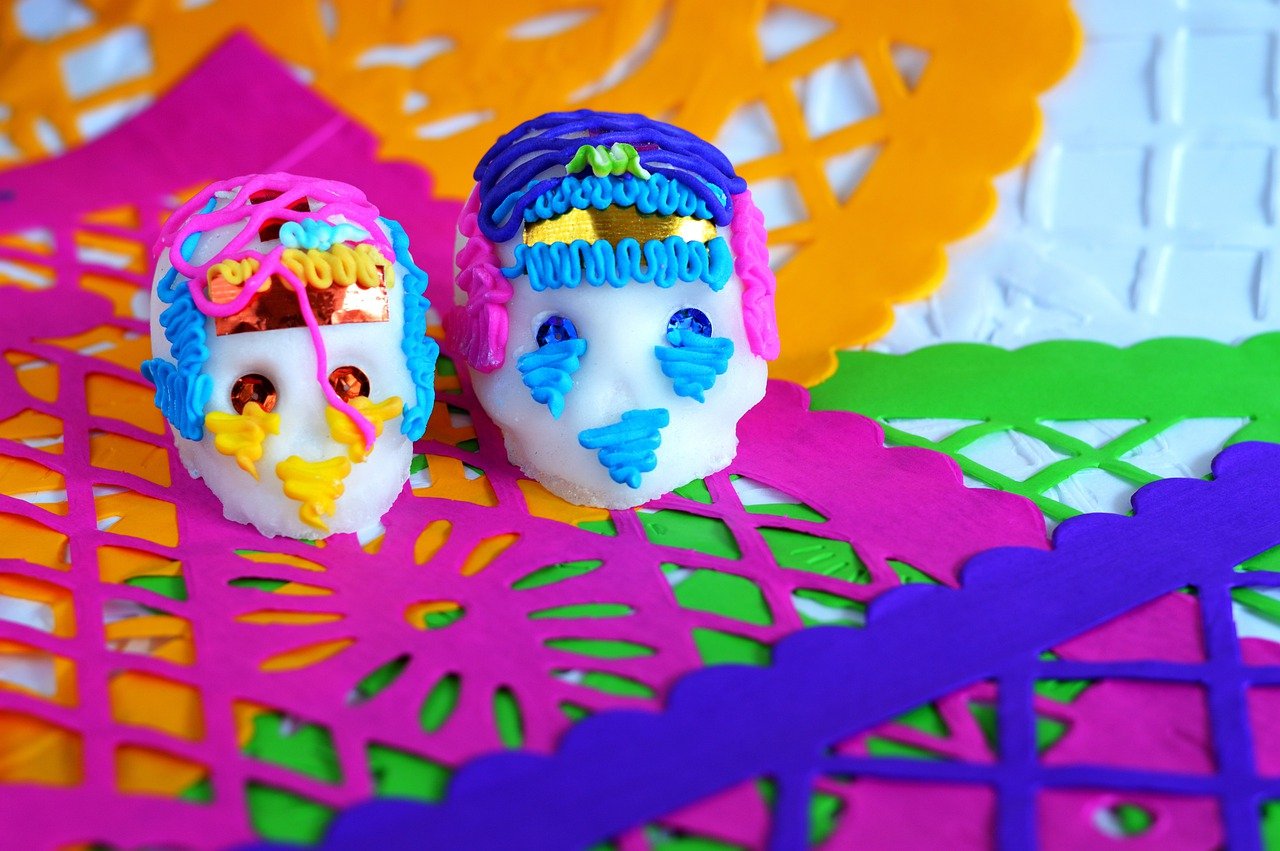 ¿Dónde se consigue el original papel picado para el altar de muertos?