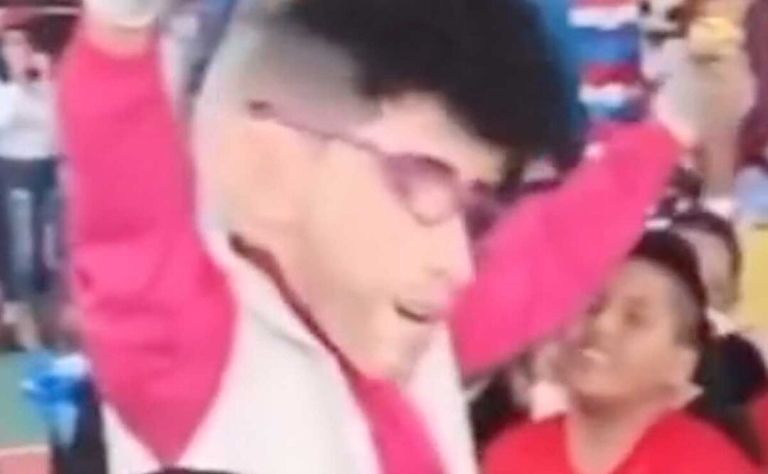 Bad Bunny es un fenómeno musical y estos niños de primaria lo saben ¿será adecuado que canten sus letras? | Foto: Especial