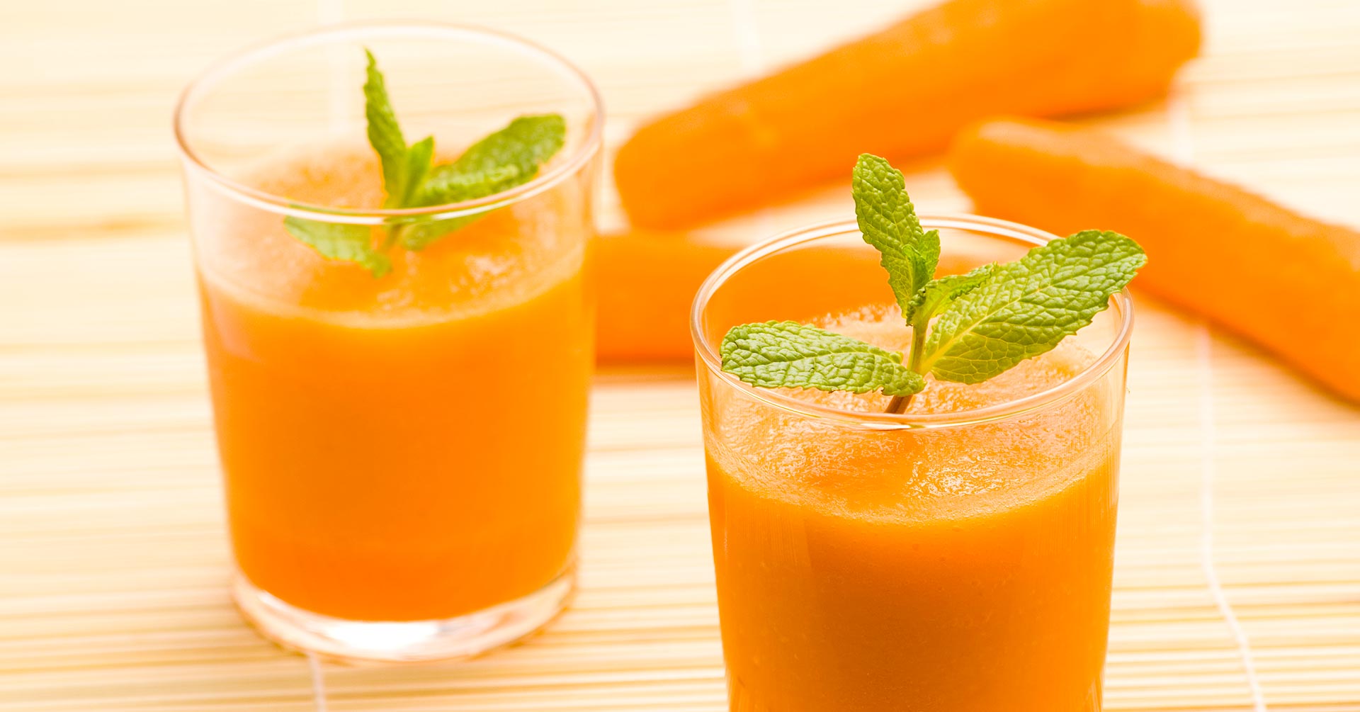 La zanahoria es uno de los alimentos más versátiles en la cocina, ya que se puede preparar al vapor, hervida, cruda, cocida, en smoothie, zumo o puré. 

Foto: Producción El Universal Puebla