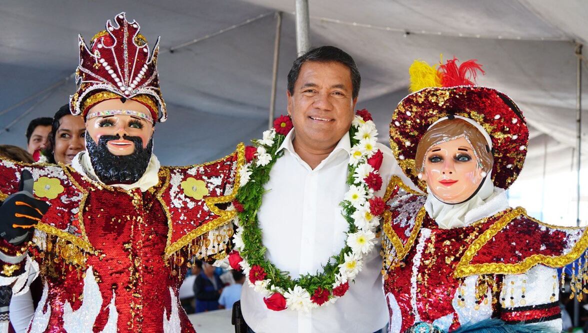 Julio Huerta estuvo de gira por el municipio de Amozoc | Foto: Agencia Es Imagen para El Universal Puebla