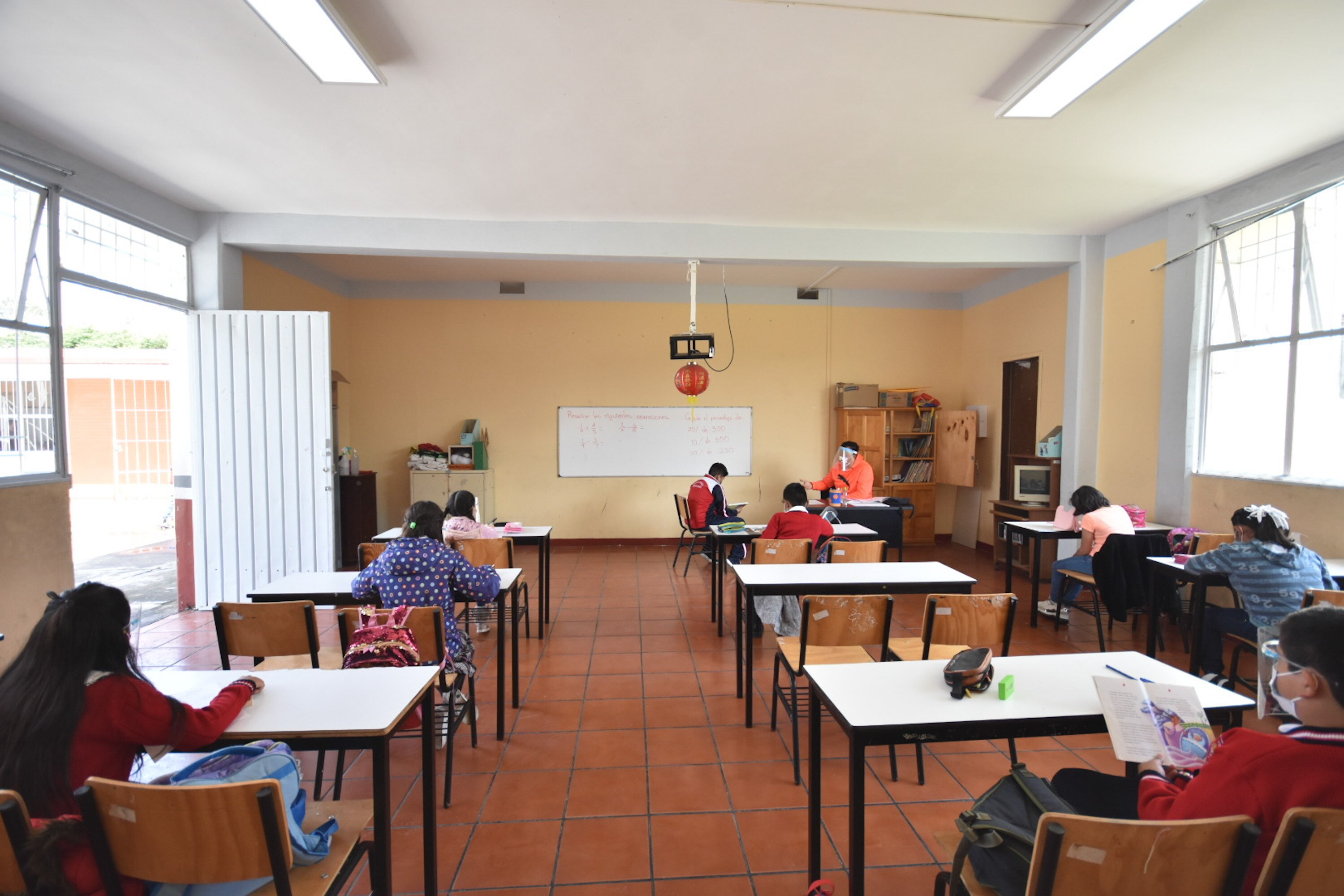 Clases presenciales no deben estar sujetas al voluntarismo: Barbosa
