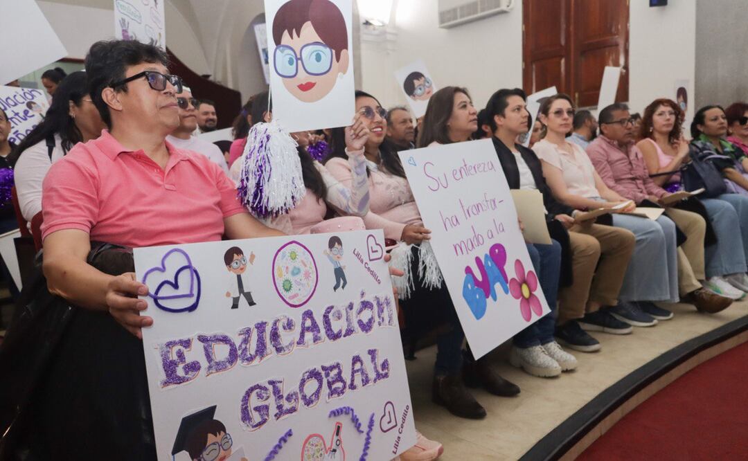 La comunidad universitaria pide la reelección de la rectora Lilia Cedillo | Foto: EsImagen