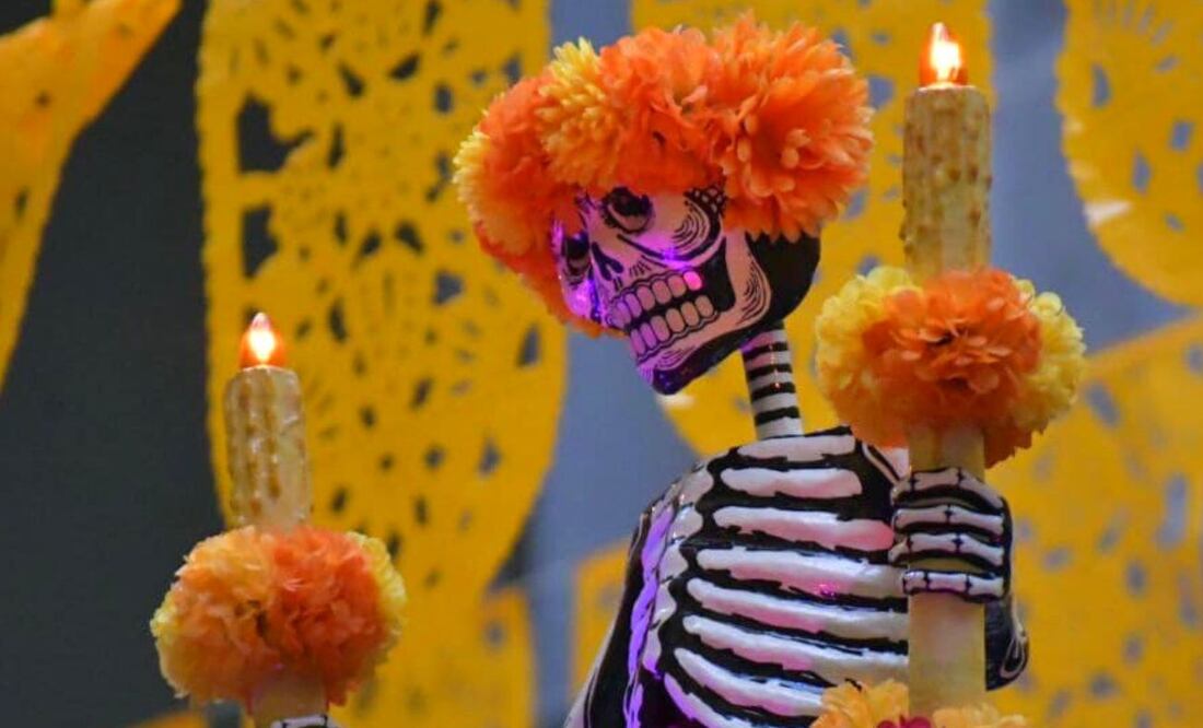 Corredor de ofrendas Puebla 2022. ¿Hasta cuándo estarán los altares de Día de Muertos?