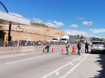 Asaltan a automovilistas varados en el Arco Norte
