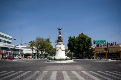 Por esta razón la Avenida Juárez huele a azufre