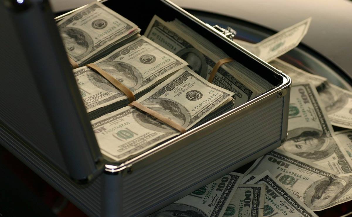 Hubo colusión en desvío de 770 mdd de la Fundación Mary Street Jenkins: testigo