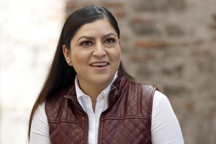 Hacia la reelección, Claudia Rivera tiende la mano a Barbosa y Biestro